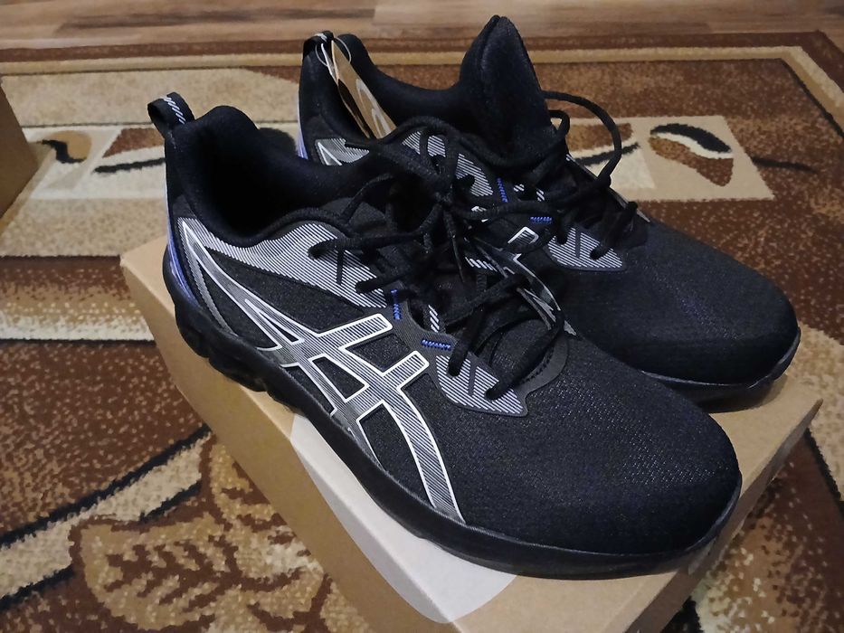 Buty Asics Quantum 90 IV Nowe roz.45