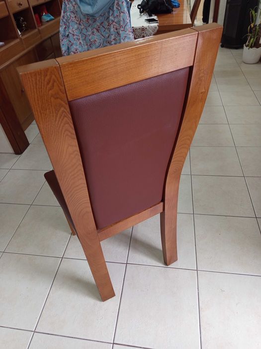 6 cadeiras de sala de jantar