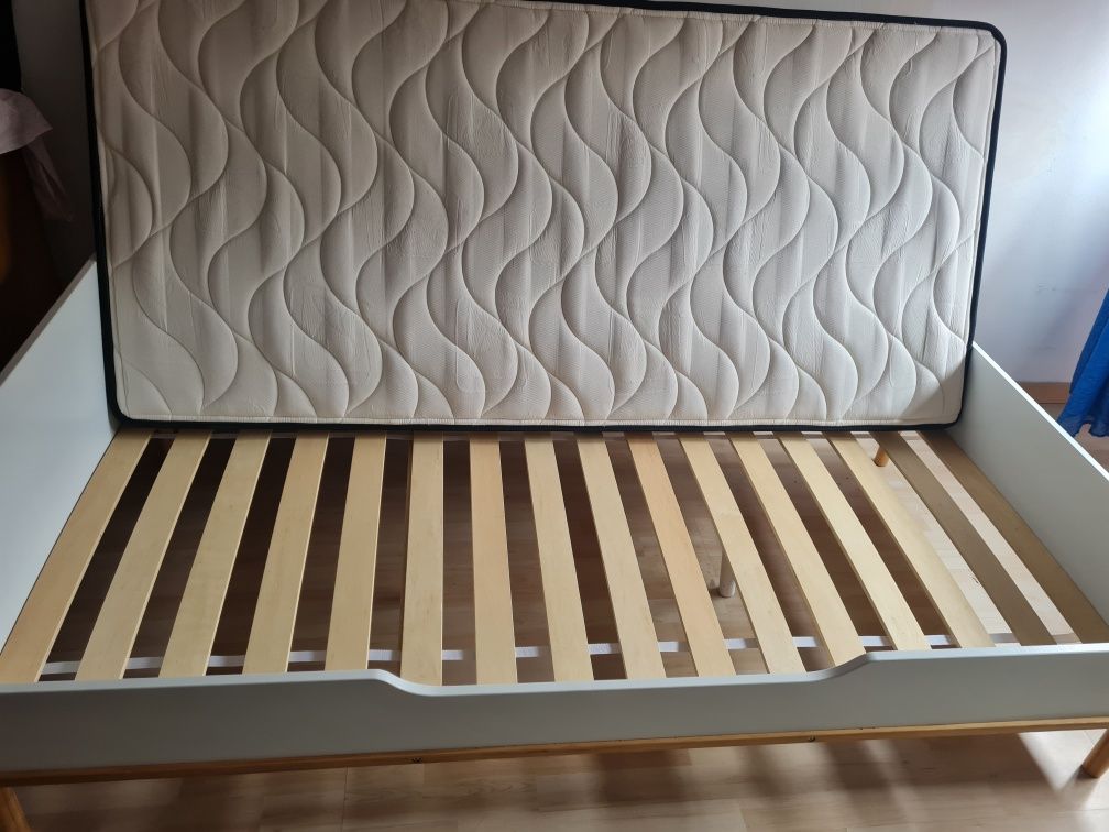 Vendo cama de criança