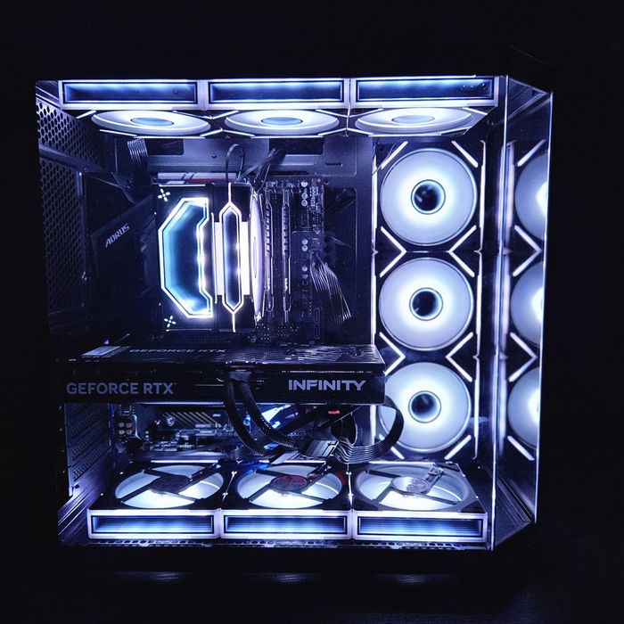 Nowy Komputer 5070, Ryzen 7, 1TB SSD, 32Gb RAM, Windows 11
