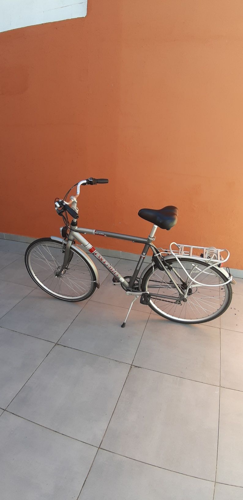 Bicicleta Oxford, de passeio.