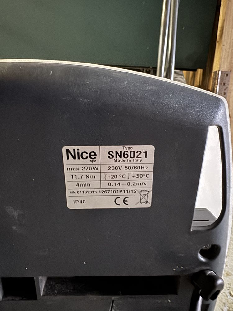 Napęd bramy NICE SPIN SN6021