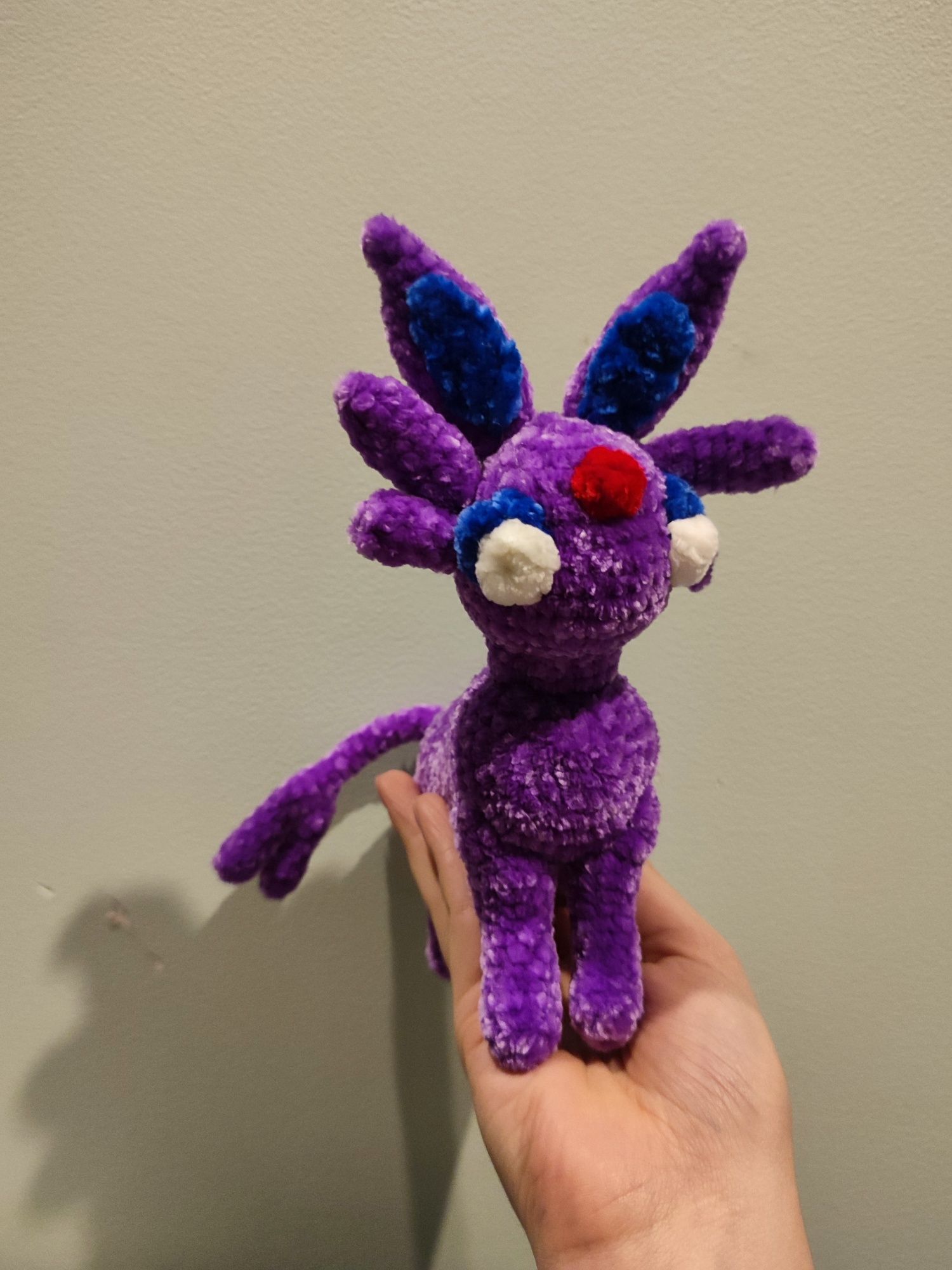 Maskotka espeon amigurumi