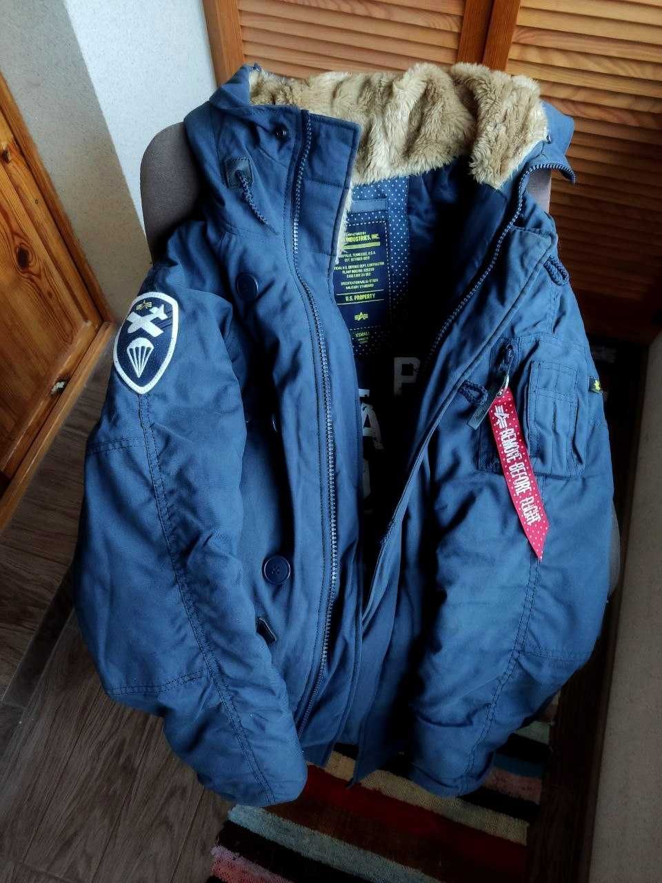 Зимняя куртка парка Alpha Industries женская темно-синяя оригинал