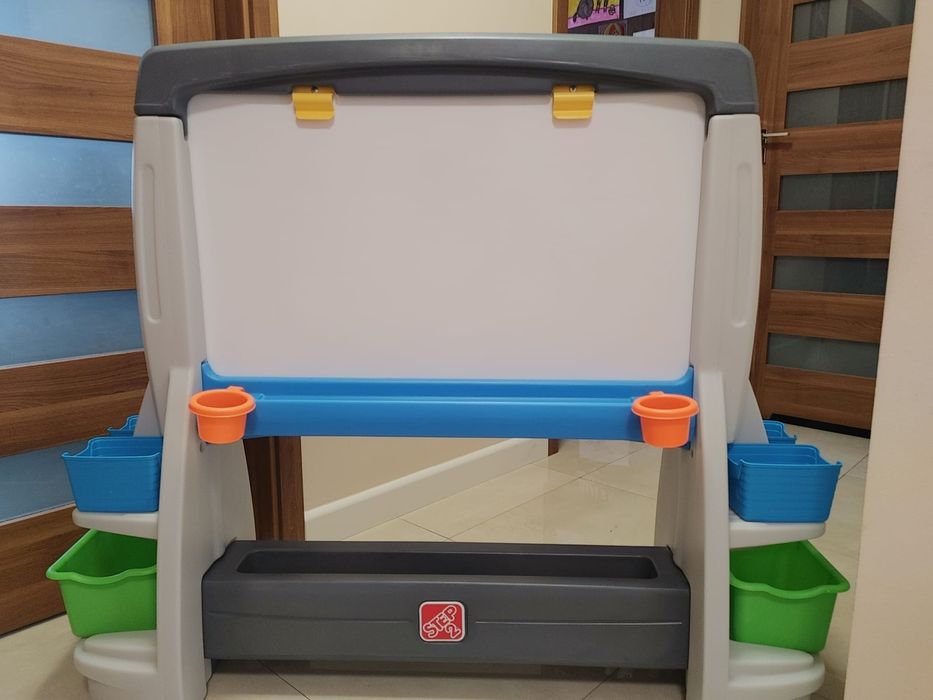 Sztaluga Jumbo, dwustronna tablica z pojemnikami