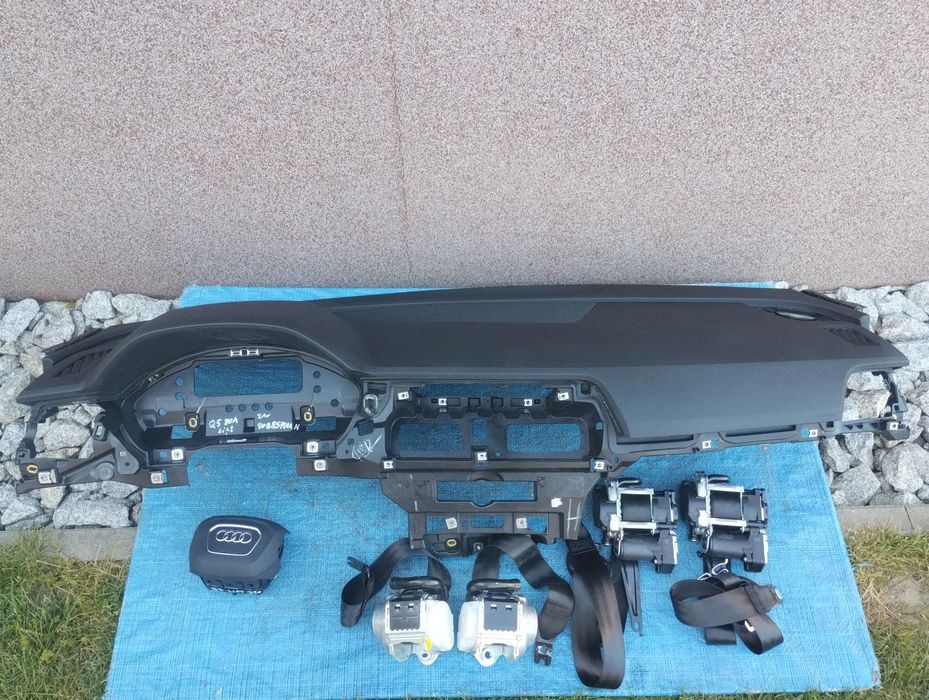 Audi Q5 80A Lift Konsola AirBag Pasy Poduszka Kierowcy 2021