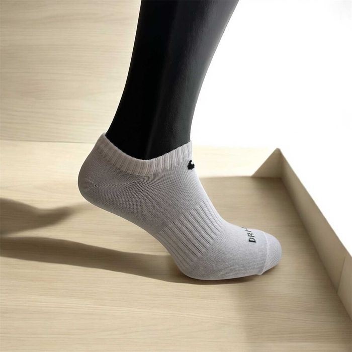 Короткі Білі шкарпетки Nike Dry-FIT | короткі Носки Найк