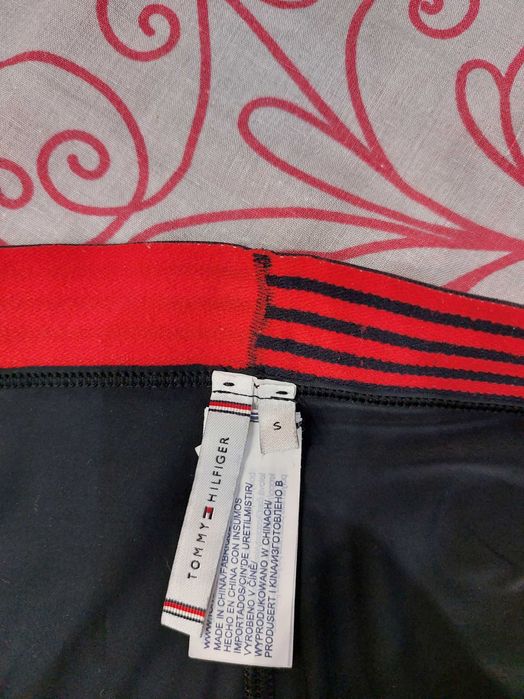 Леггинсы велосипедки для спорта   Tommy Hilfiger S
