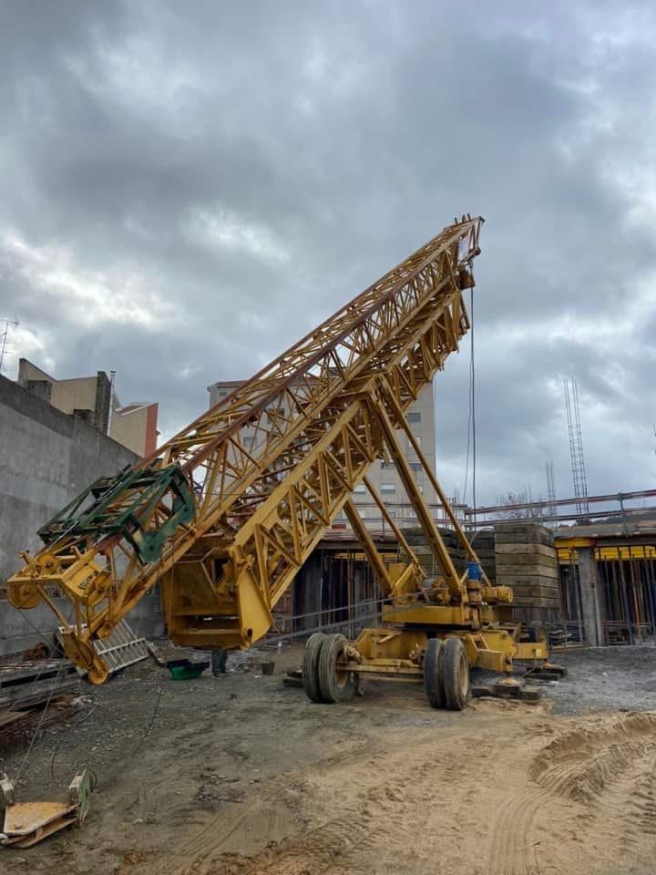 Grua Potain 325A
