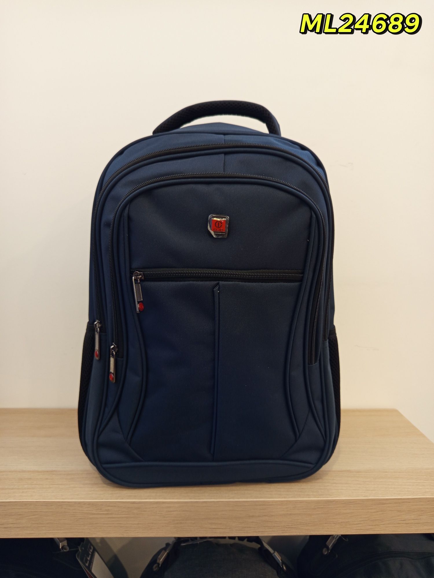 Mochila Executiva de Alta Qualidade – Ideal para Trabalho e Viagens