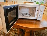 Kuchenka mikrofalowa ZELMER ZMW1103W
