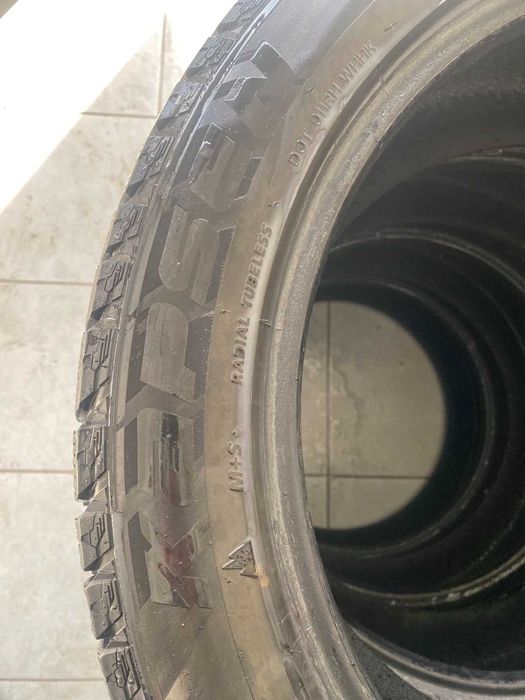 Продам резину Kapsen Snowshoes AW33 255/45 R19