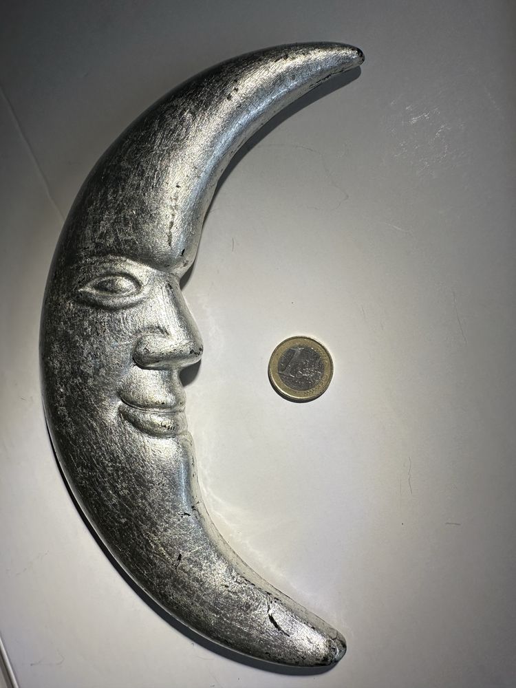 Lua, folha de prata
