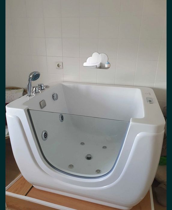 Banheira hidromassagem bebes