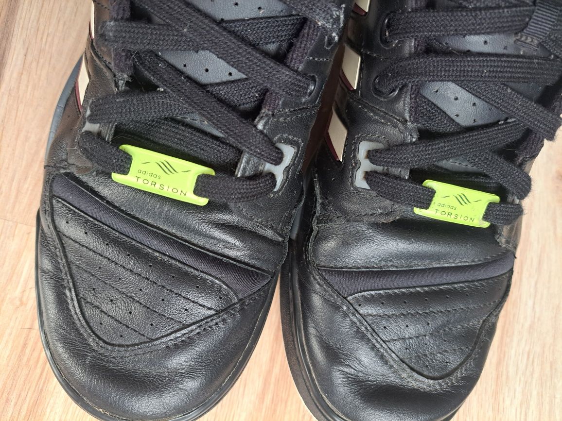 Adidas TORSION 42 (26-26,5) skóra