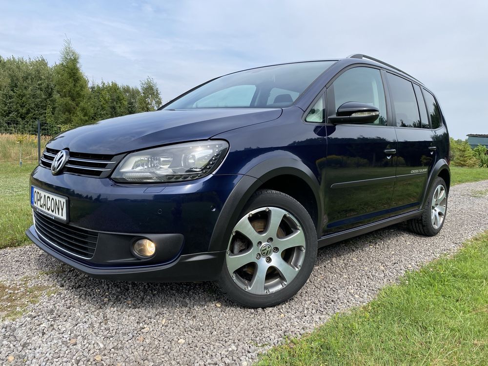 Vw Touran Cross 7 osobowy dsg ledy navi alufelgi panorama