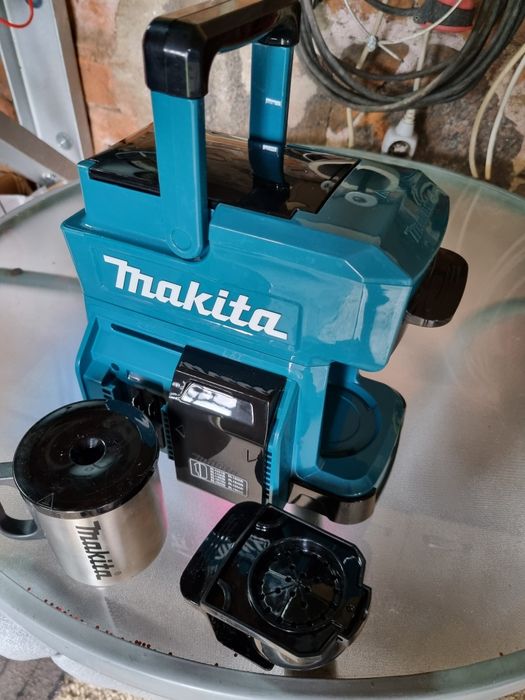 Ekspres do kawy Makita