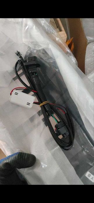 Решeтка з LED подсветкой BMW G20 диффузор спойлер сплиттер сплiтер