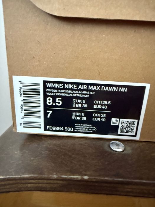 NIKE AIR MAX Dawn rozm 40 Purple