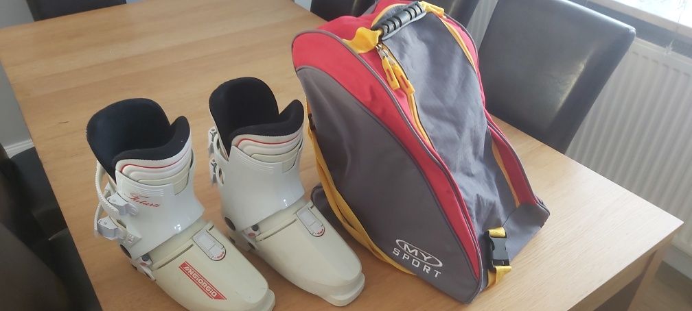 WYPRZEDAZ Włoskie Buty narciarskie damskie
