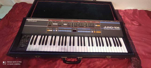 Roland Juno 106, oryginalny analogowy syntezator programowy z 1984 r.