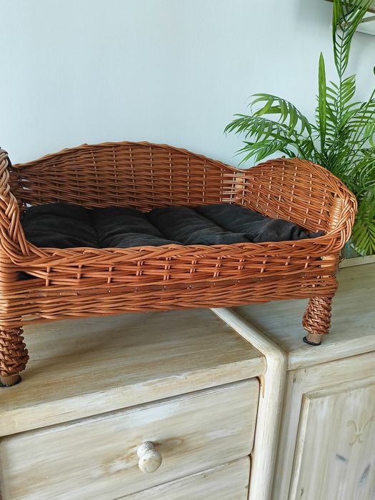 Sofa legowisko kanapa wiklinowa dla psa