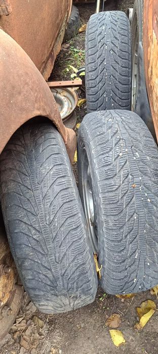 Резина колеса диски 175/70 R13