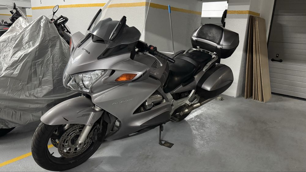 Vendo ou troco pan european 1300