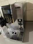 Ekspres do kawy Delonghi Dinamica