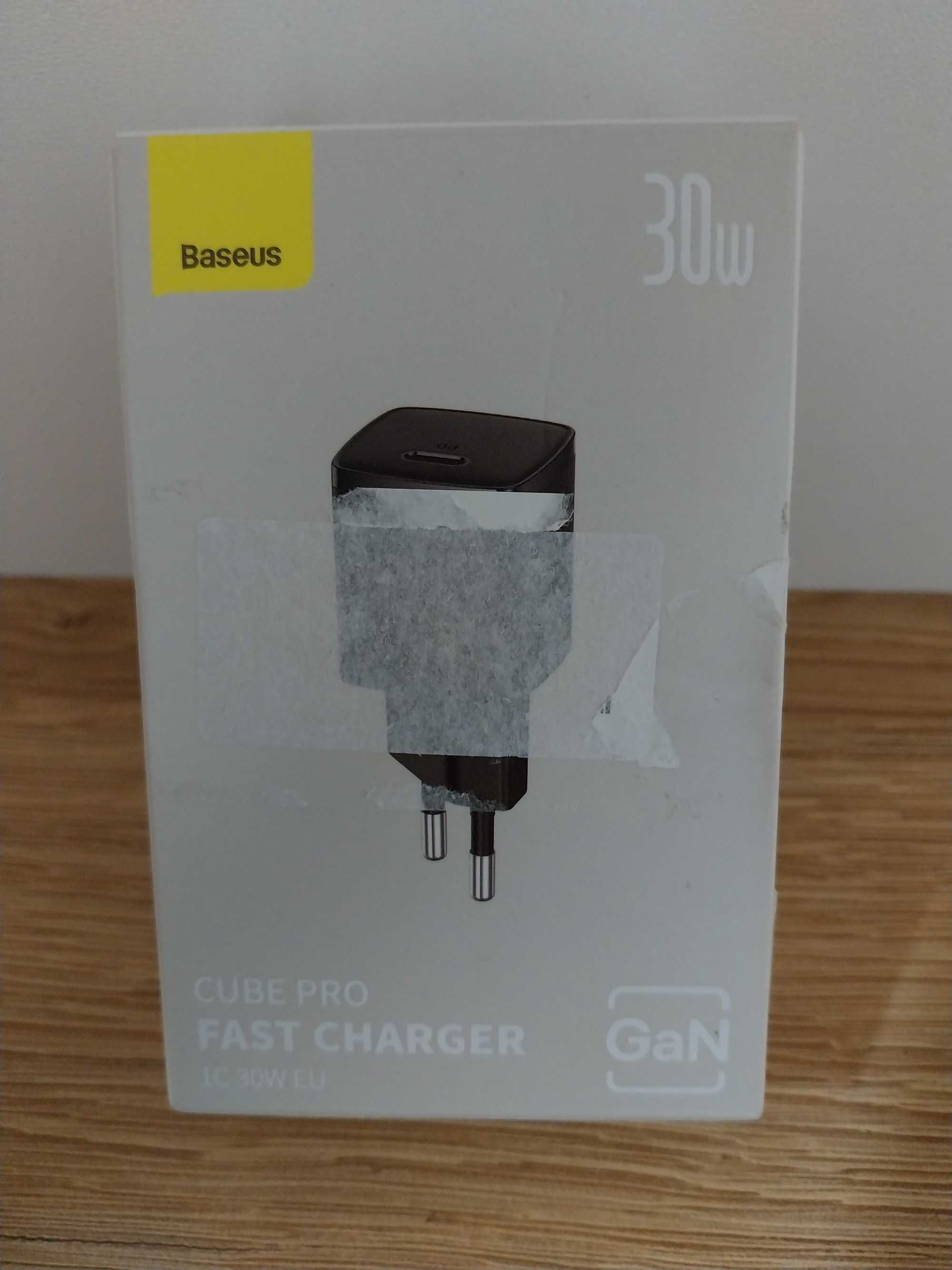 BASEUS szybka ładowarka sieciowa USB-C 30W