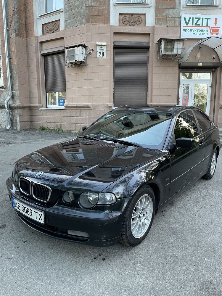 Продам BMW 316 compact 1.8 бензин 2001г.