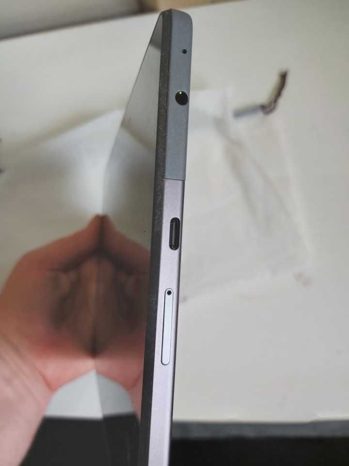 tablet Lenovo M10 3rd gen android 12, 4/64 zadbany WiFi