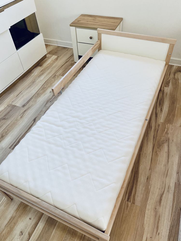 Łóżko i materac Ikea SNIGLAR