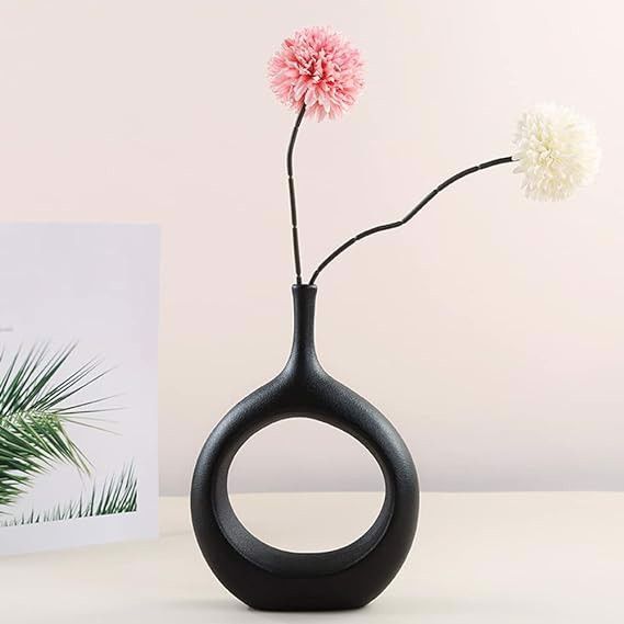 wazon na kwiaty ceramiczny minimalistyczny czarny