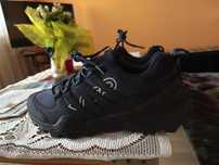 Sprzedam buty sportowe nowe rozmiar 42 Vaco