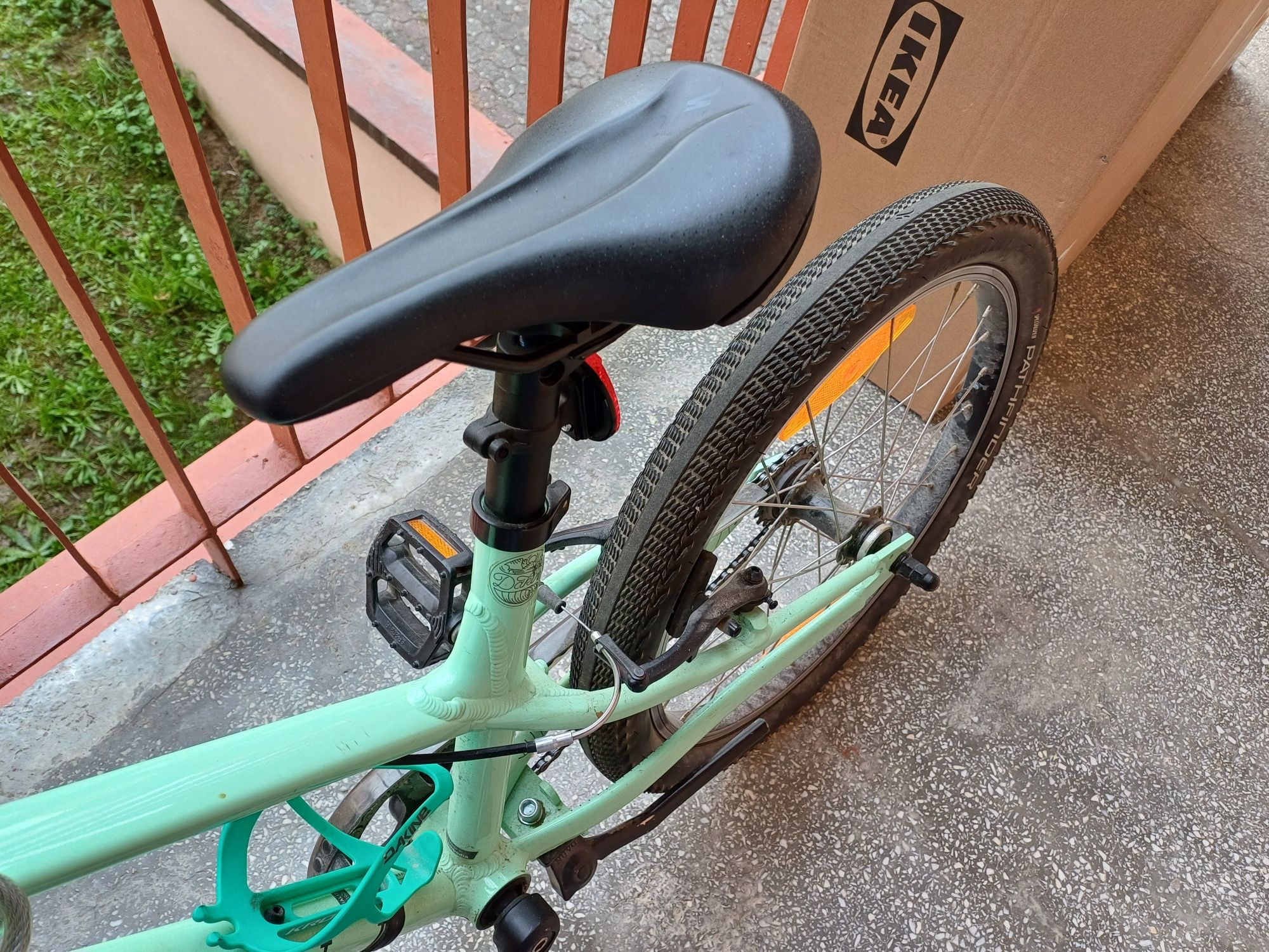 Specialized jett