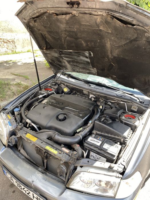 Volvo v40 2002рік