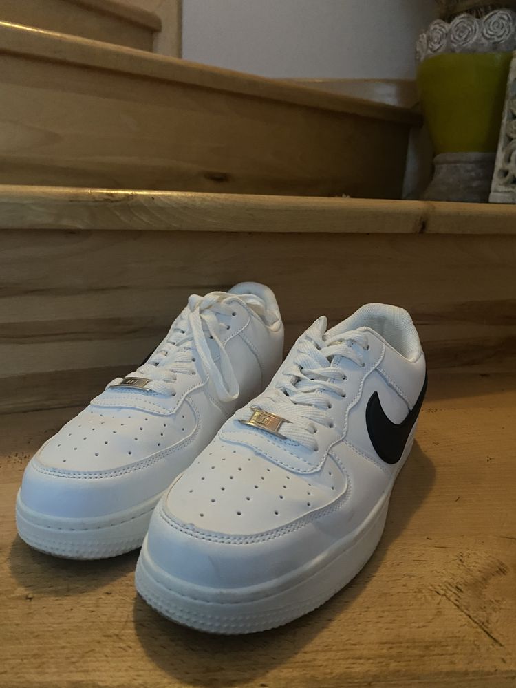 buty nike af1 (opis)