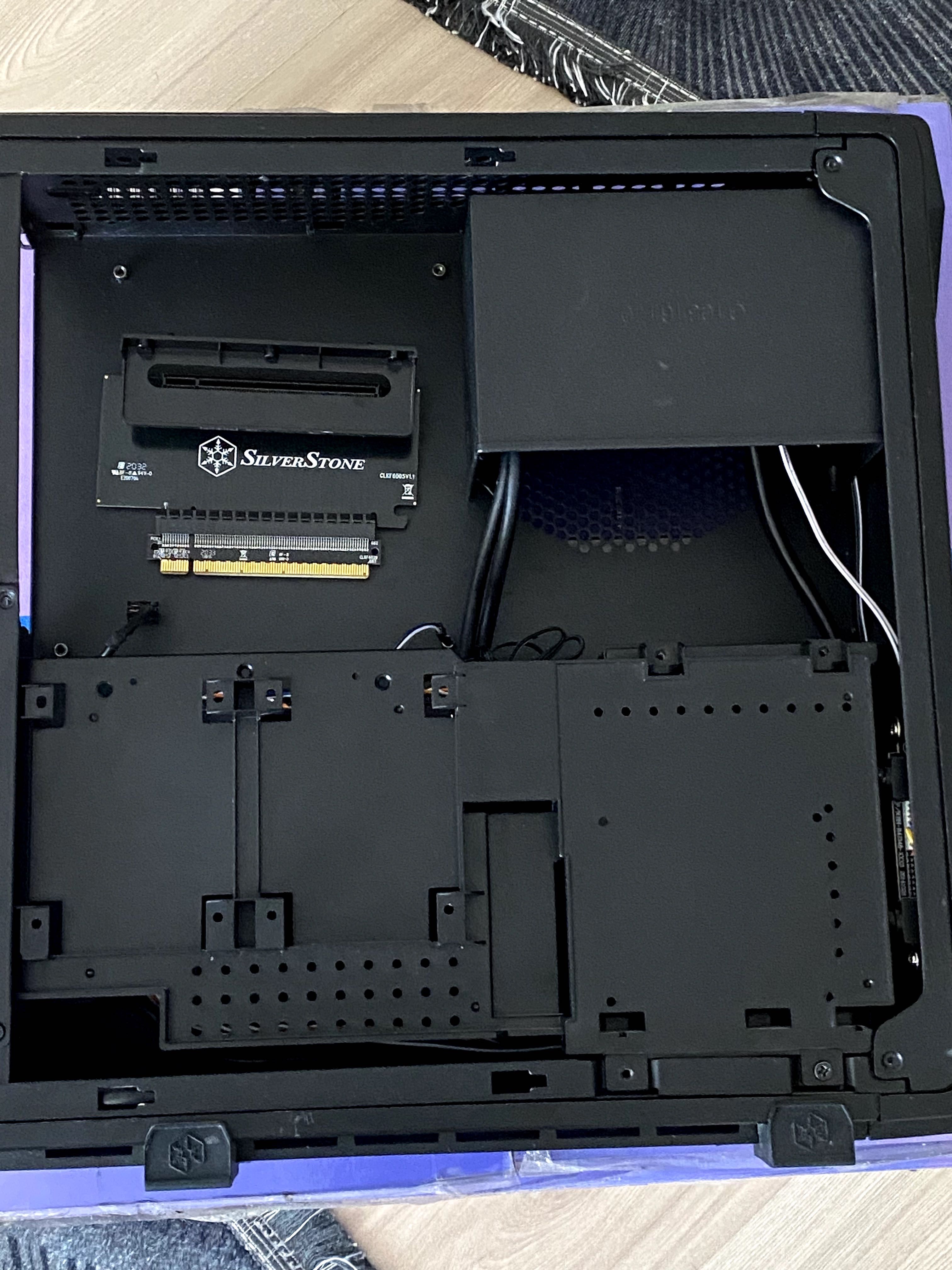 SilverStone RVZ03B-ARGB - Raven Mini-ITX obudowa do gier komputerowych
