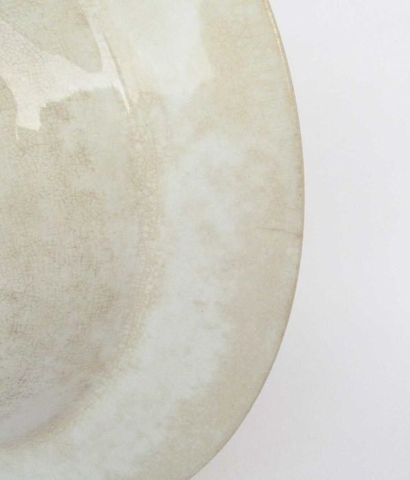 Antigo prato fundo Inglês Hope & Carter com monograma "C de M"