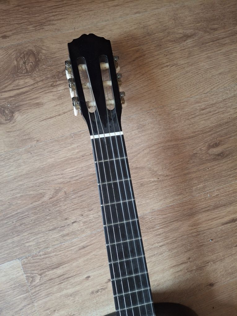Gitara stan bardzo dobry
