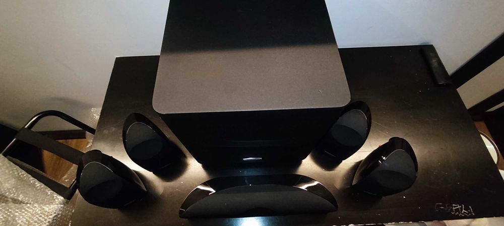 Zestaw głośników Polk Audio TL1600 Kino domowe