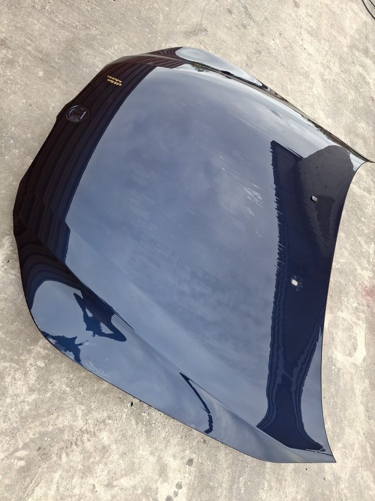 Maska Pokrywa Silnika BMW E60 E61 Carbon Schwarz  416/9 W kolor