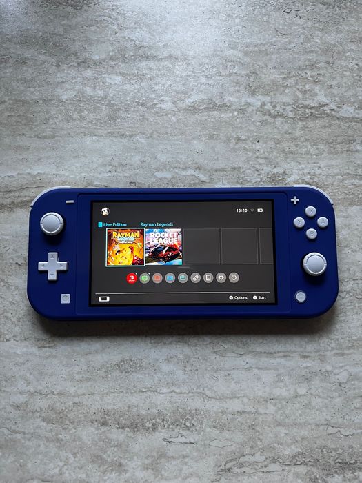 Nintendo switch lite niebieska
