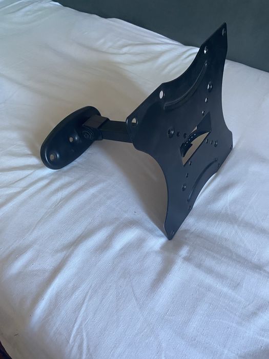 Кронштейн для телевізора