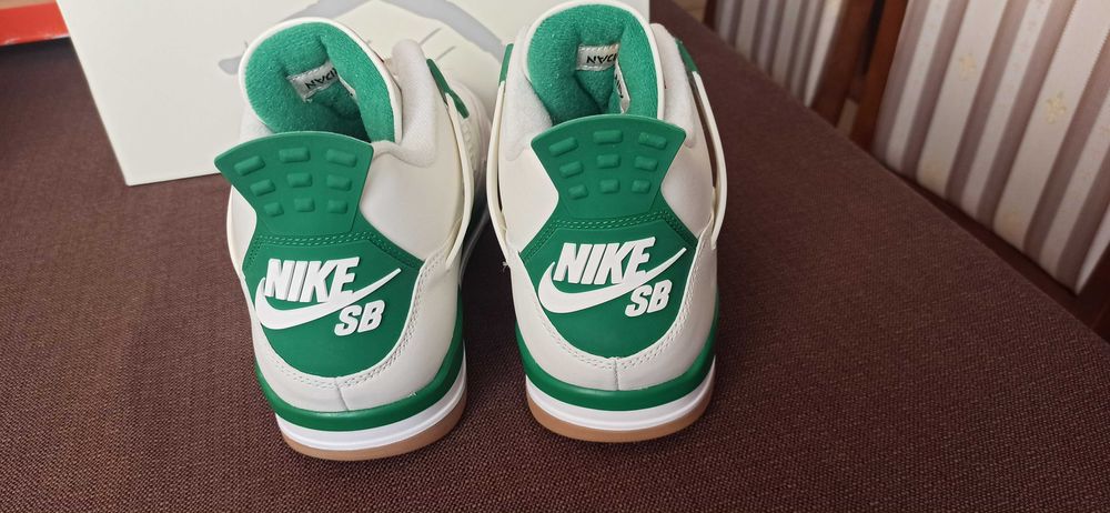 (r. Eur 45,5) Nike Jordan 4 Retro SB Pine Green DR5415,-103
