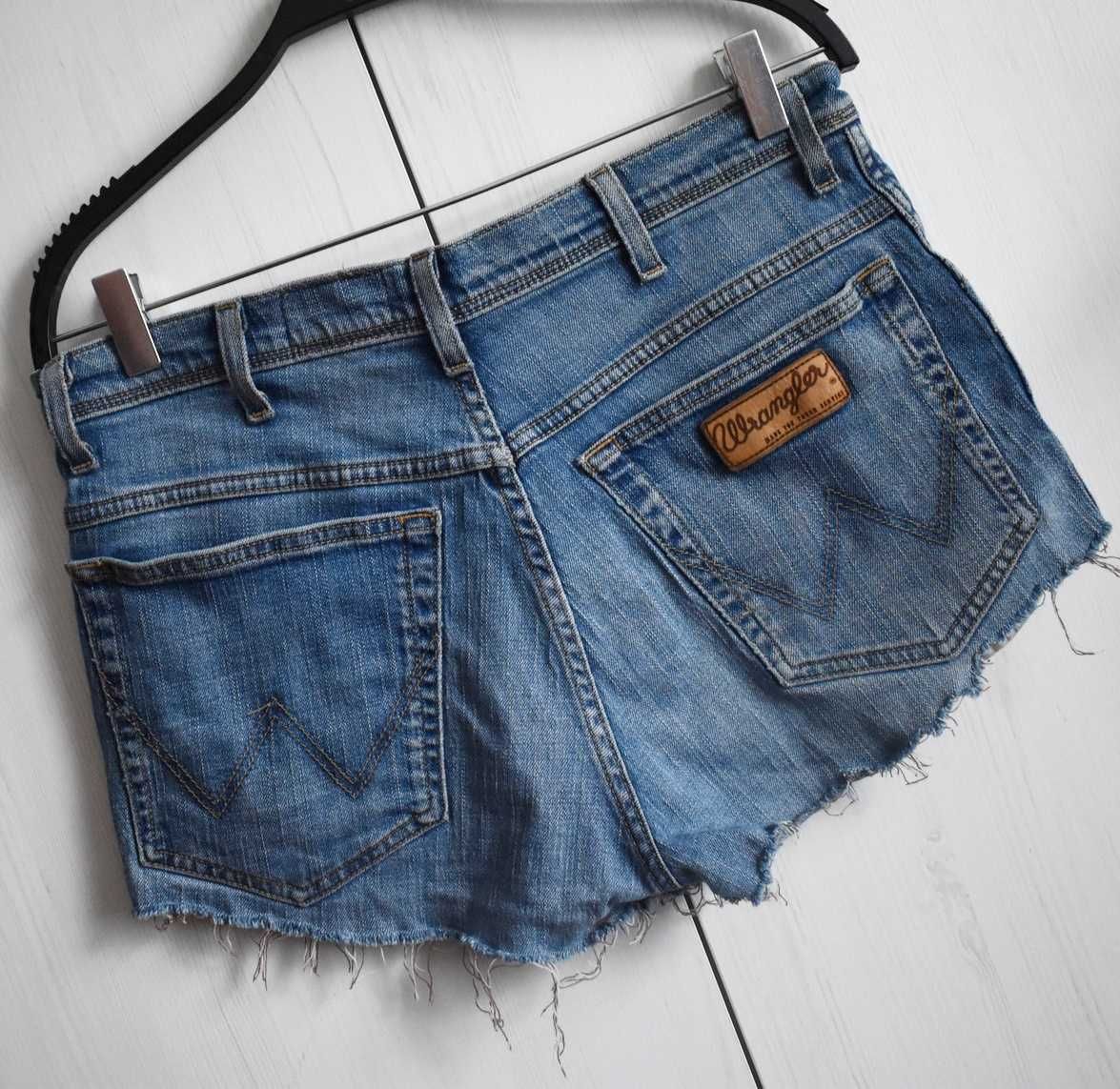 Spodenki szorty dżinsowe jeansowe W32 L34  M denim Wrangler krótkie