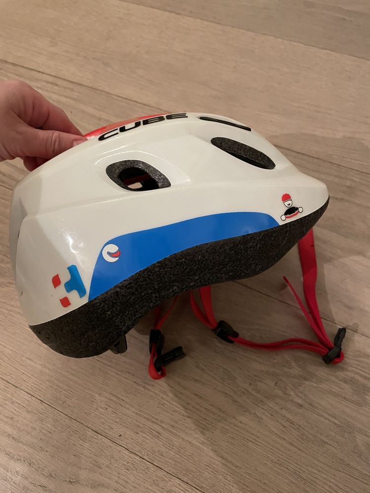 Kask rowerowy UVEX