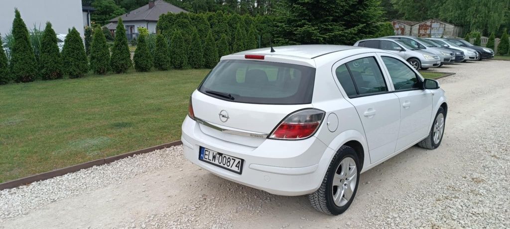 Opel Astra H 1.7D 197tys przebiegu 2009r.