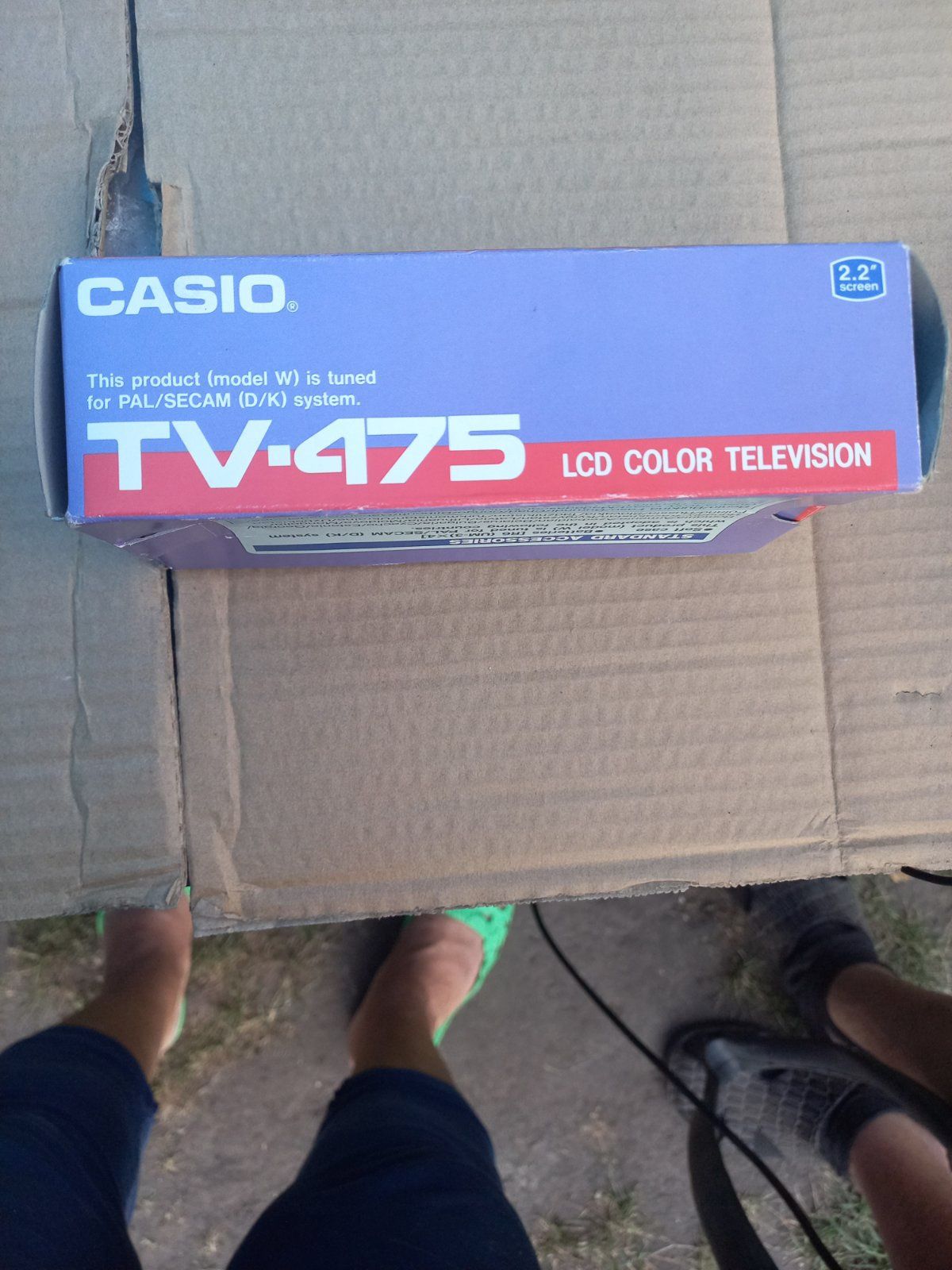 Карманий телевізор Casio 475